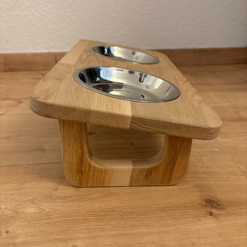 Elevated Oak Cat Feeding Station.