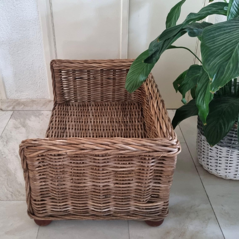 Rattan Dog Bed Basket.