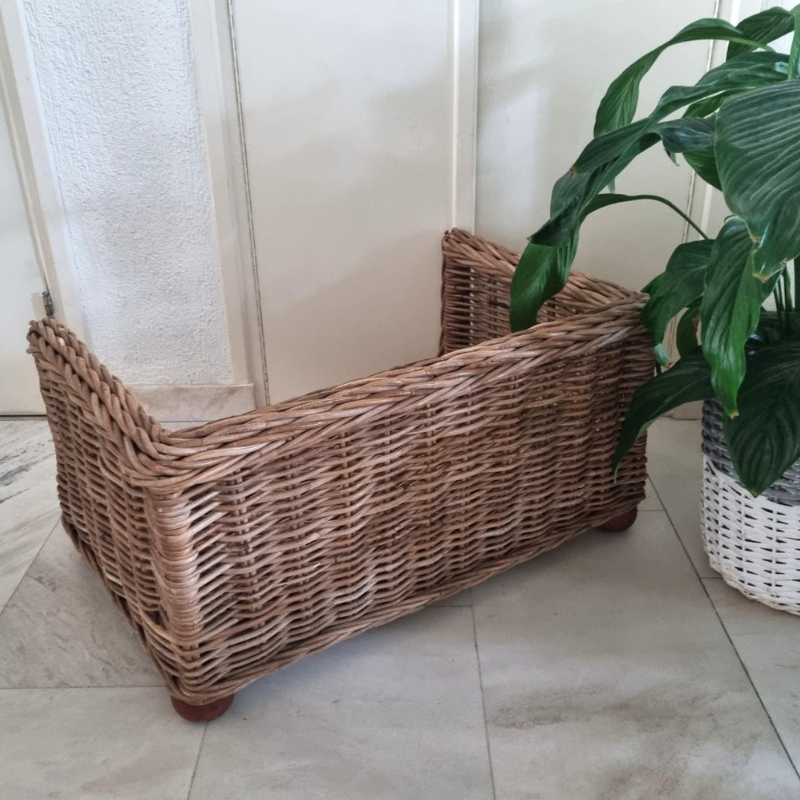 Rattan Dog Bed Basket.