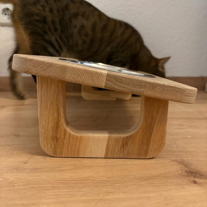 Elevated Oak Cat Feeding Station.